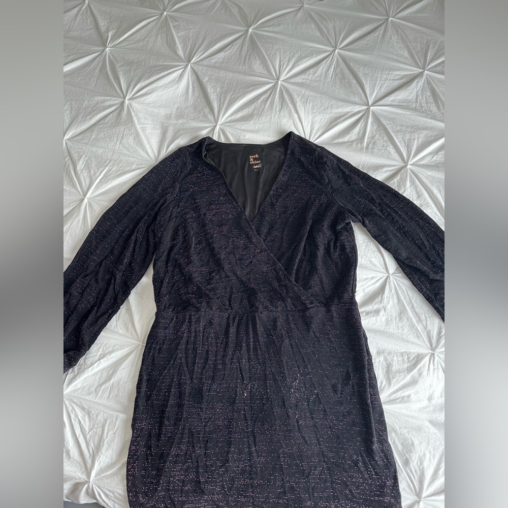 reitmans (rock&shine) sparkly black wrap dress
